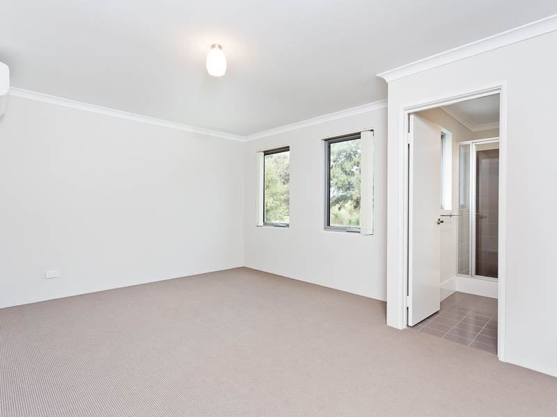 6A & 6C Nineham Avenue, Spearwood WA 6163