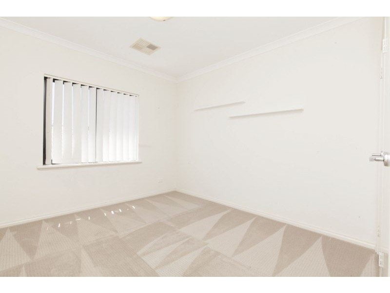 22/9 Healy Rd, Hamilton Hill WA 6163