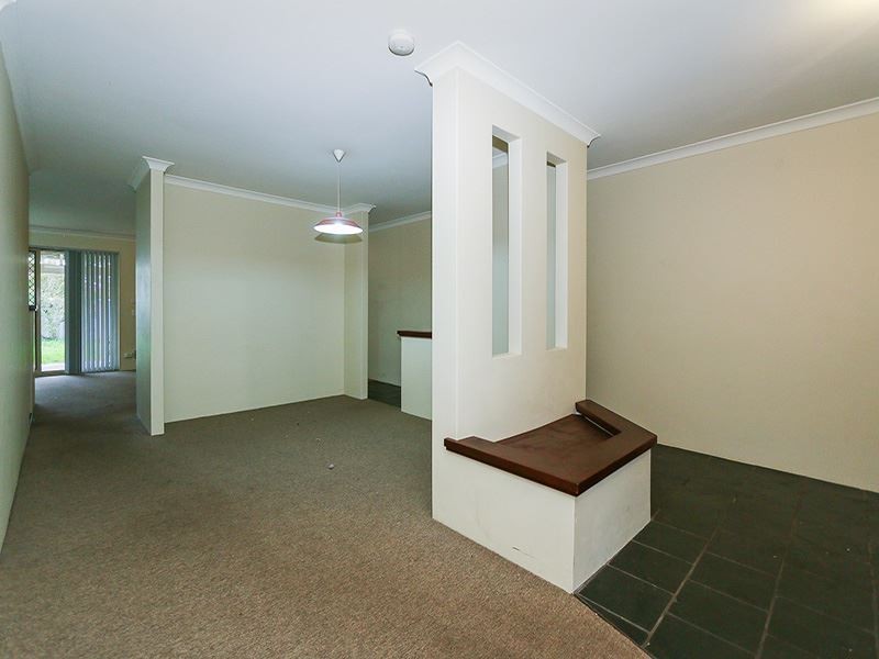 18 Gilbertson Road, Kardinya WA 6163