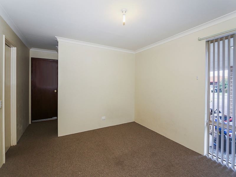 18 Gilbertson Road, Kardinya WA 6163