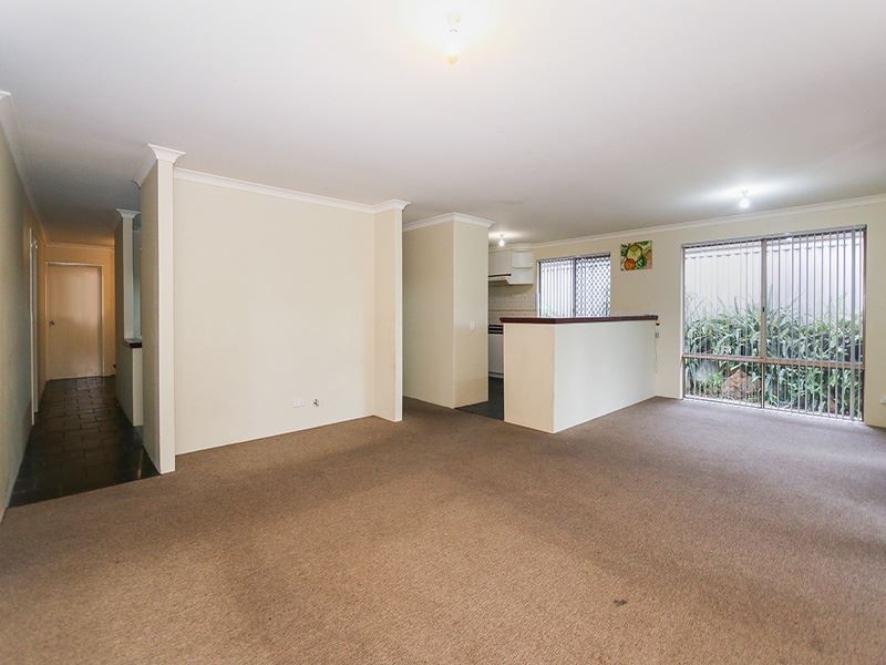 18 Gilbertson Road, Kardinya WA 6163