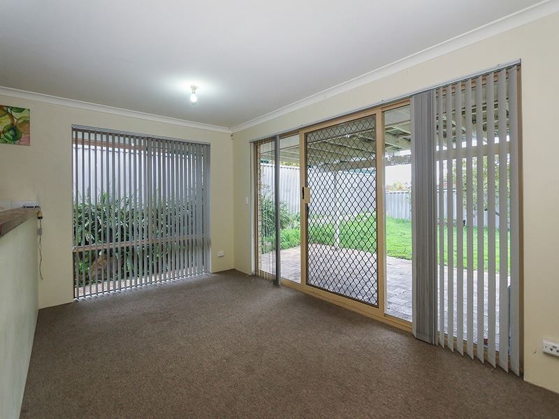 18 Gilbertson Road, Kardinya WA 6163