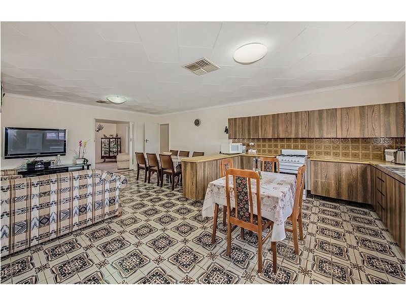 15 Fortini Court, Hamilton Hill WA 6163