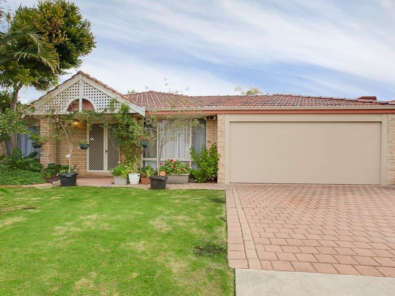 12 Link Way, Cooloongup WA 6168