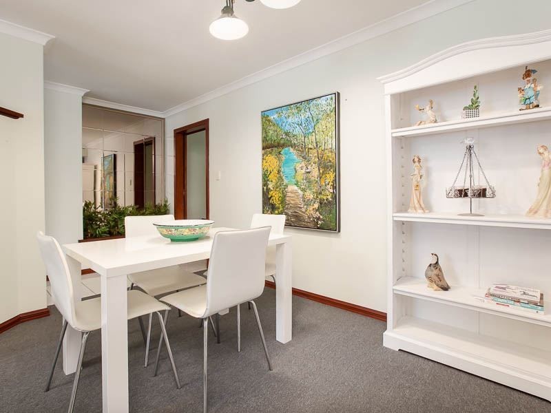 12 Link Way, Cooloongup WA 6168