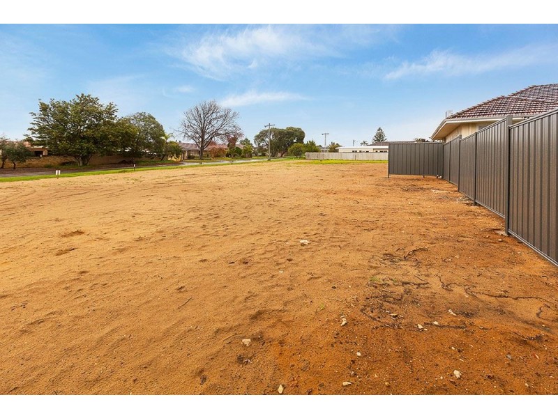 128 & 130 Healy Road, Hamilton Hill WA 6163