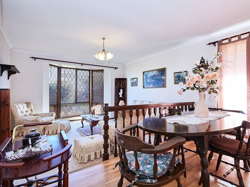 3 Shelley Way, Munster WA 6166