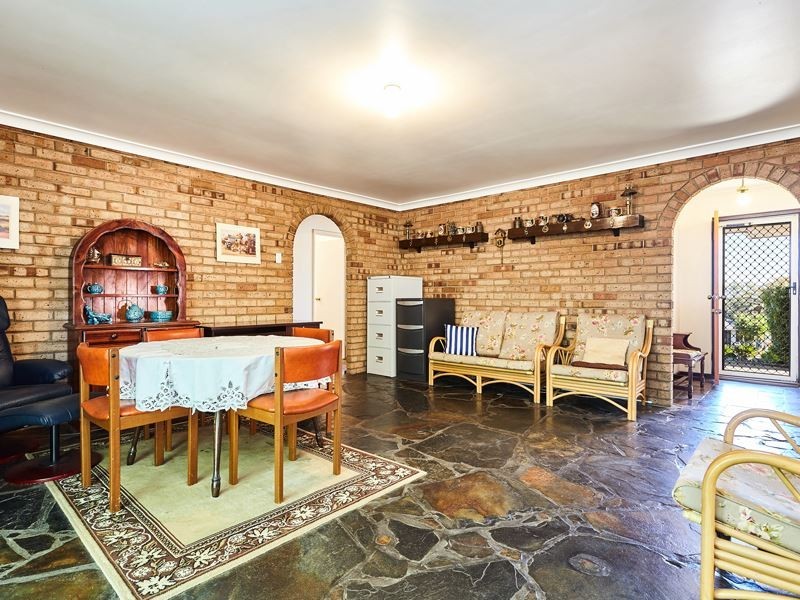 3 Shelley Way, Munster WA 6166