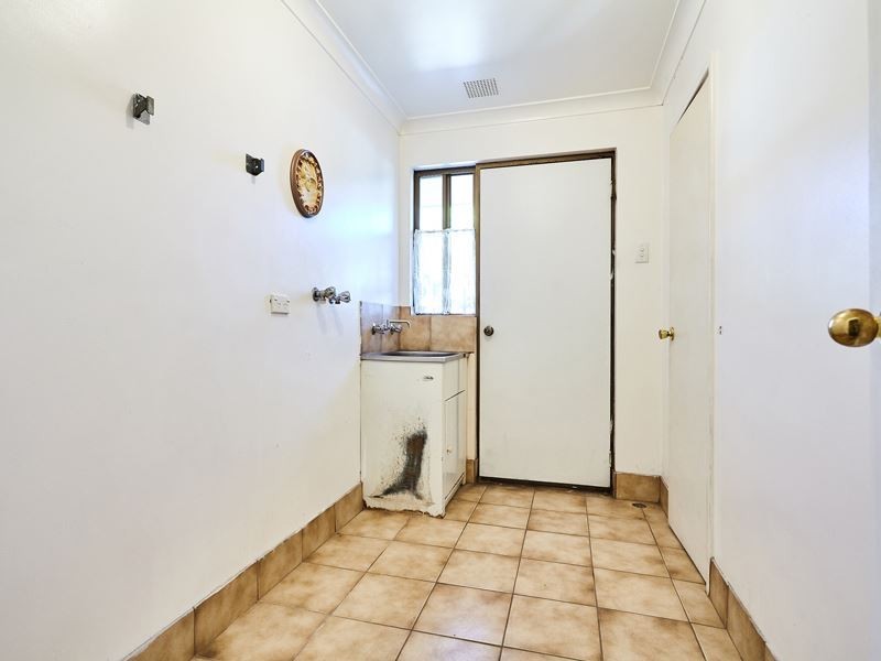 3 Shelley Way, Munster WA 6166