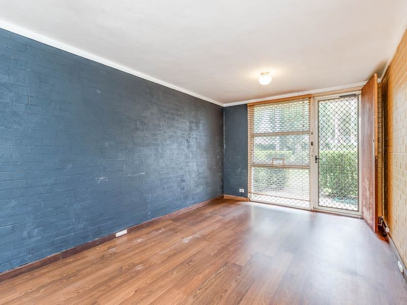 1/221 Clontarf Rd, Hamilton Hill WA 6163