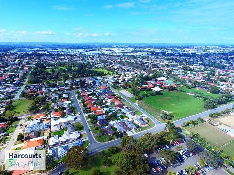 24 Coleville Crescent, Spearwood WA 6163