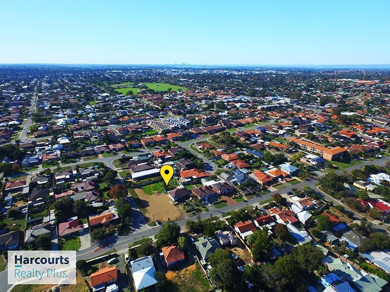 130 Healy Road, Hamilton Hill WA 6163