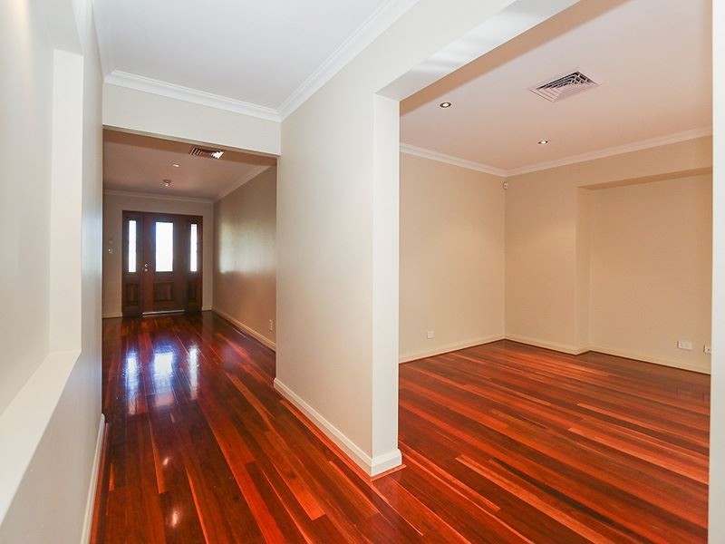 12 Cadd St, Beaconsfield WA 6162