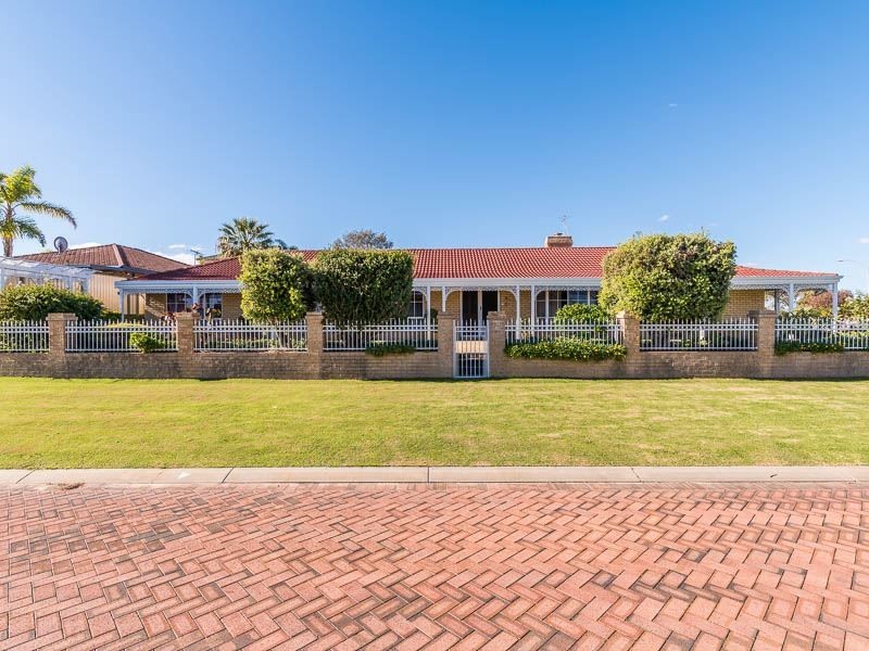 3 Shoal Court, Coogee WA 6166