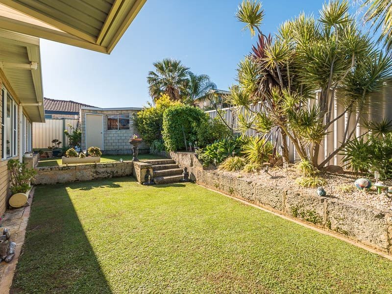 3 Shoal Court, Coogee WA 6166