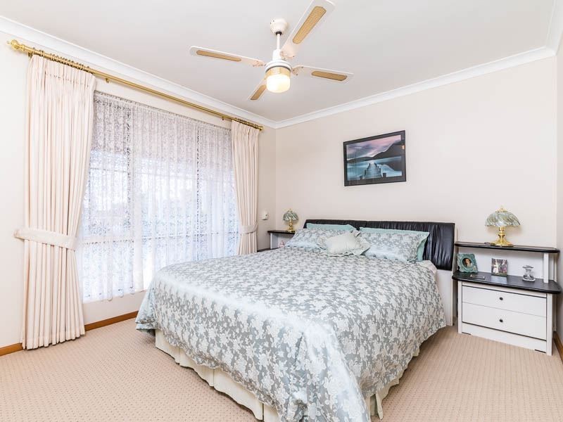 3 Shoal Court, Coogee WA 6166