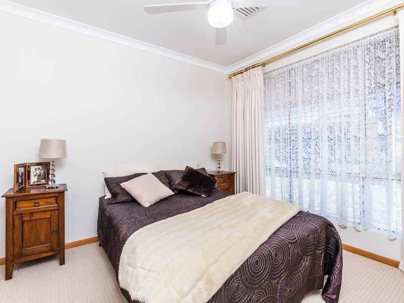 3 Shoal Court, Coogee WA 6166