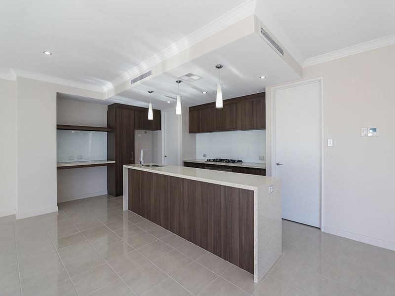 32 Arabella Loop, North Coogee WA 6163