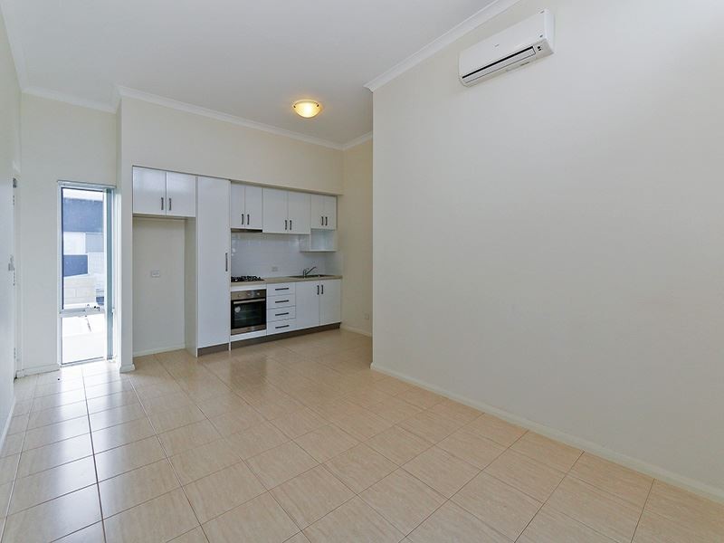 6/67 Bullfinch Street, Spearwood WA 6163