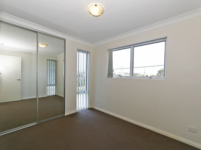 6/67 Bullfinch Street, Spearwood WA 6163