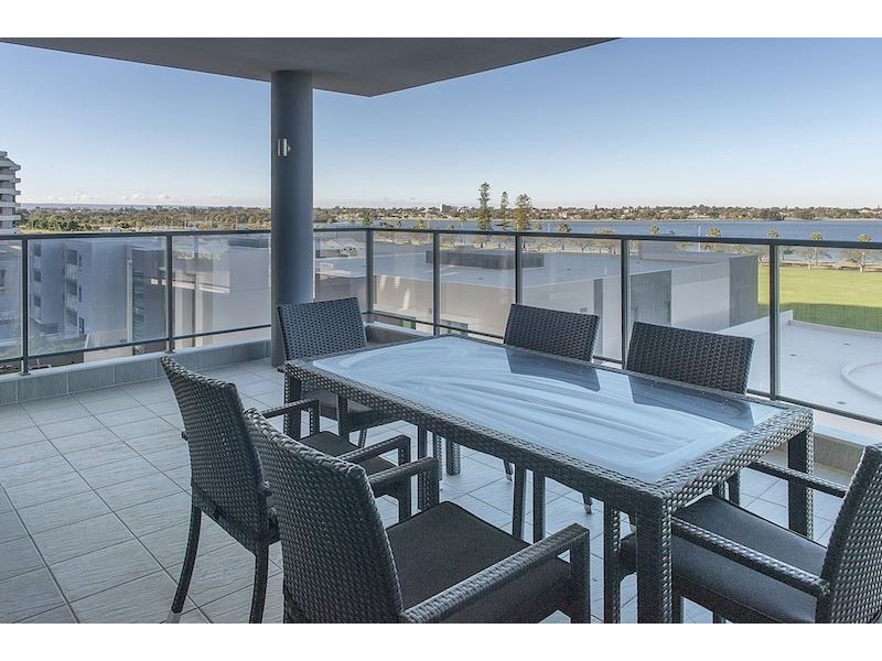 18/98 Terrace Road, East Perth WA 6004