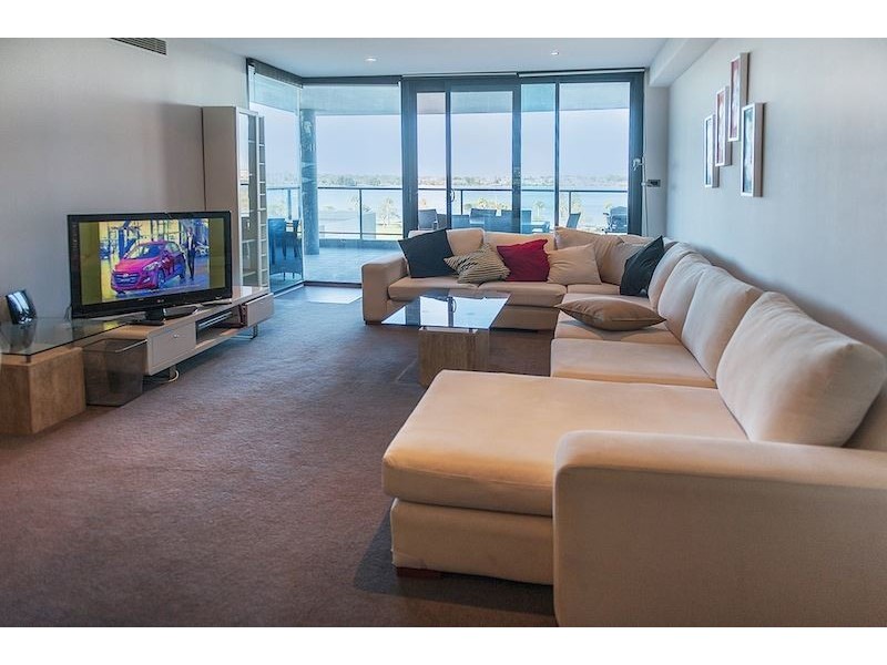 18/98 Terrace Road, East Perth WA 6004