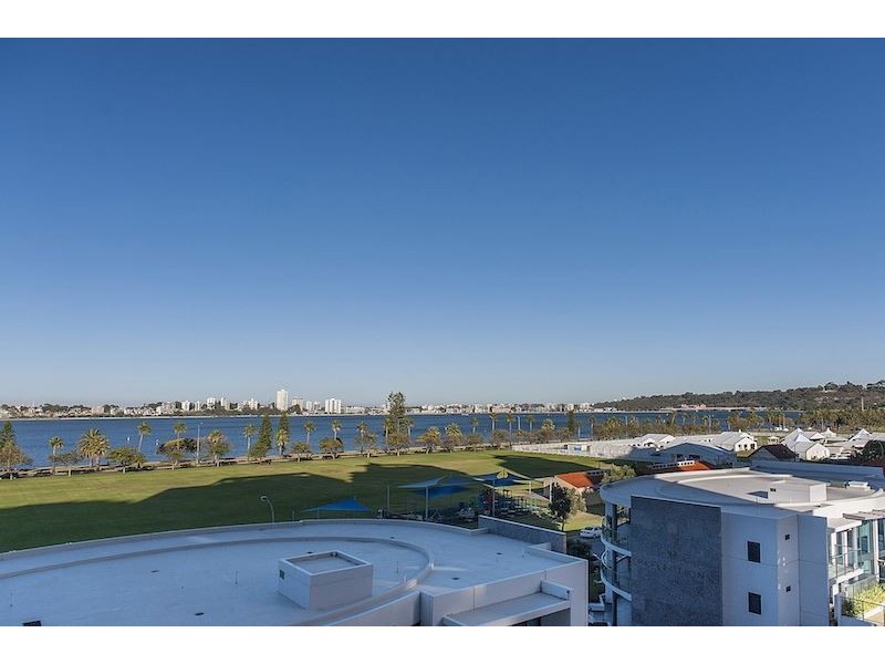 18/98 Terrace Road, East Perth WA 6004