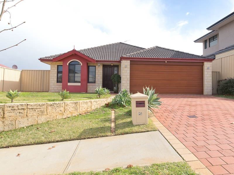 24 Lakefront Avenue, Beeliar WA 6164