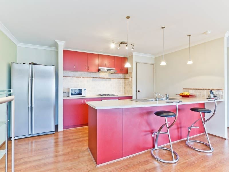 24 Lakefront Avenue, Beeliar WA 6164