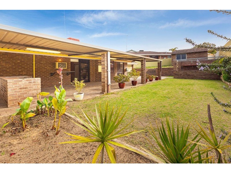 10 Chaucer Close, Spearwood WA 6163