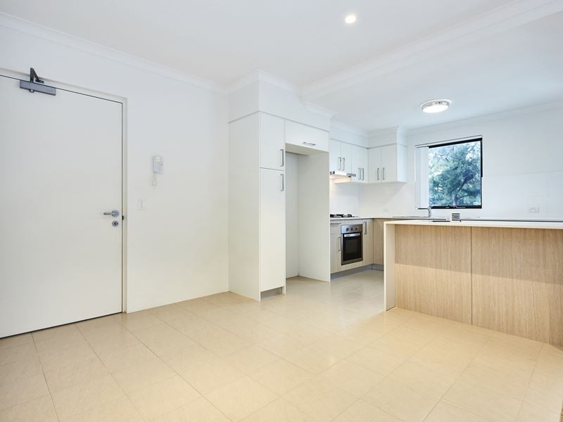 14/27 Congdon Avenue, Beeliar WA 6164