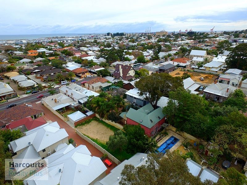 180A Hampton Road, Beaconsfield WA 6162