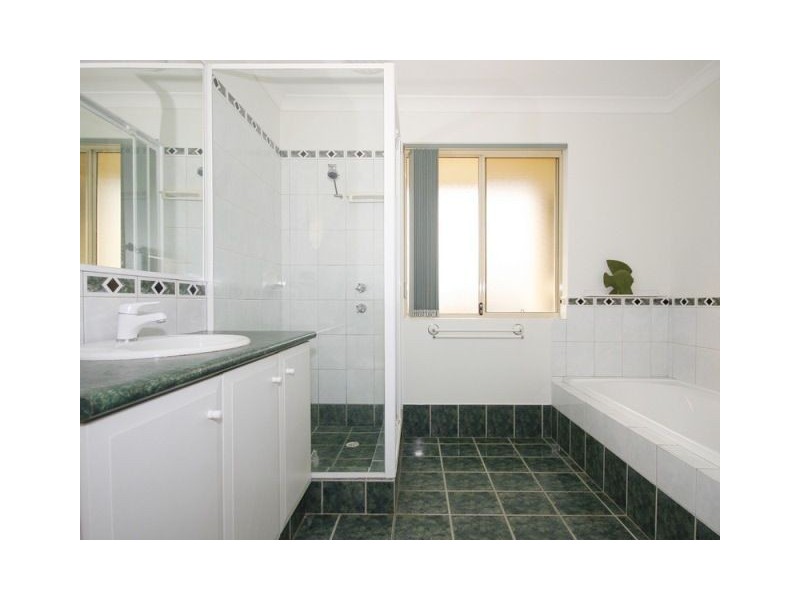 8/16 ritz court, Bibra Lake WA 6163