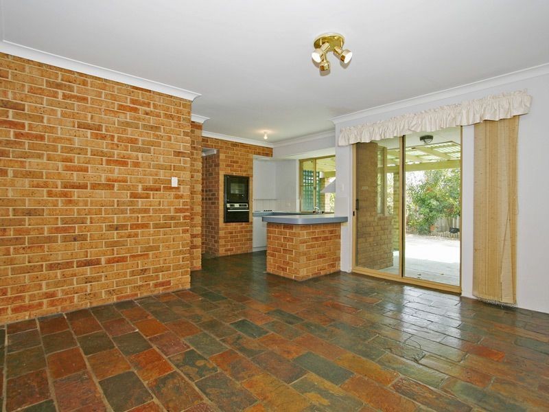 14B Larkspur Cross, Yangebup WA 6164