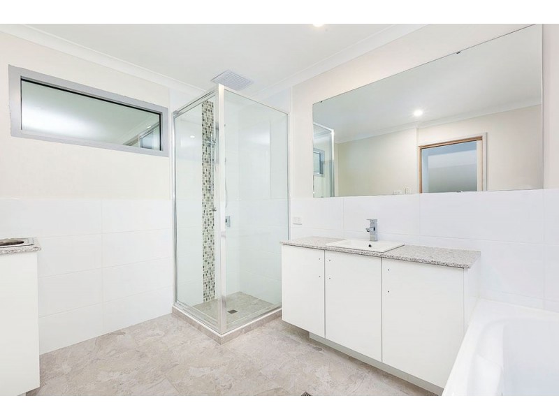 5/70 West Churchill Avenue, Munster WA 6166