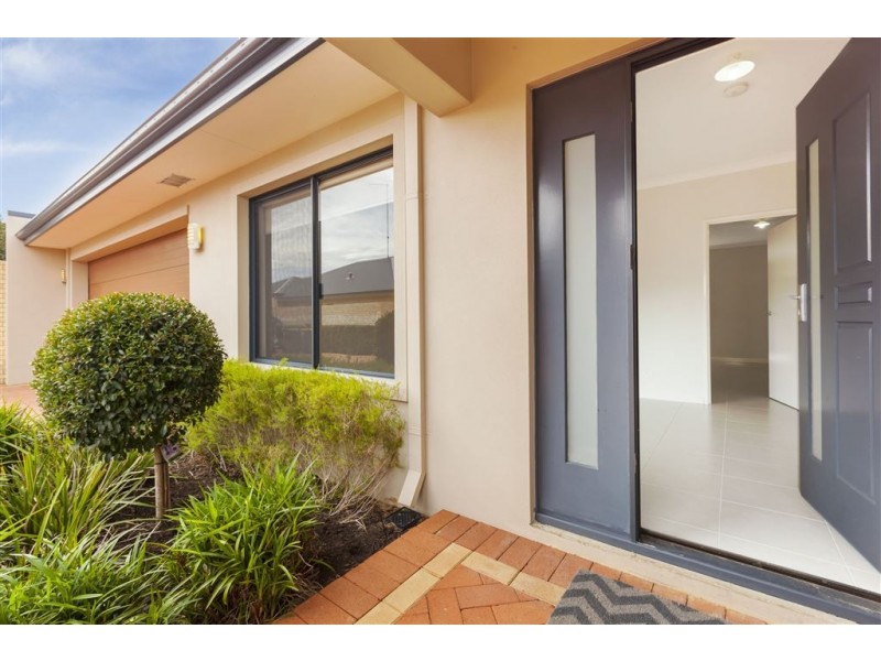 2/1 Gerovich Way, Spearwood WA 6163