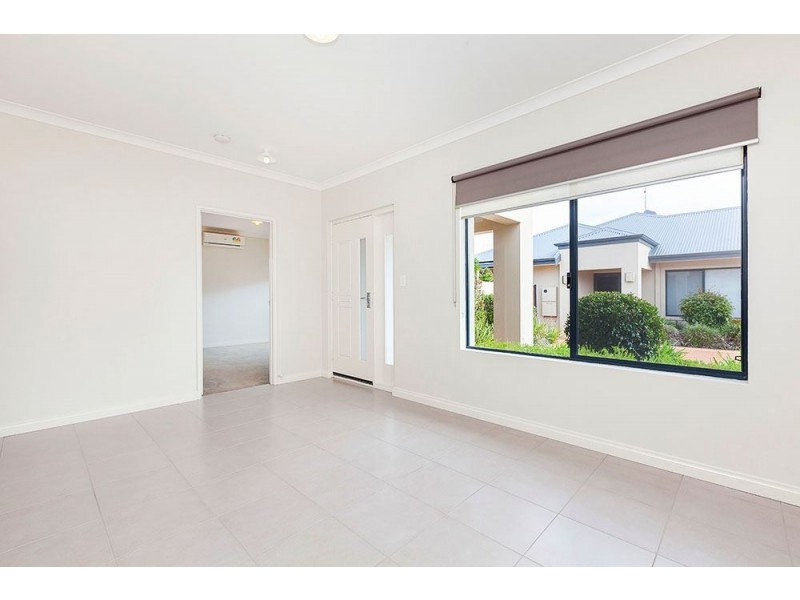 2/1 Gerovich Way, Spearwood WA 6163