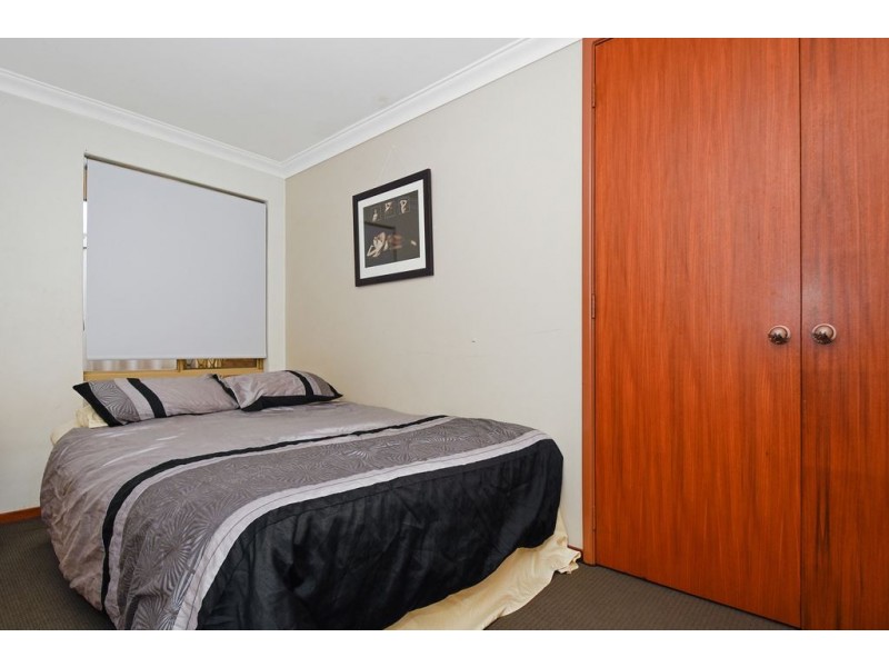 42 Beckett Close, Munster WA 6166