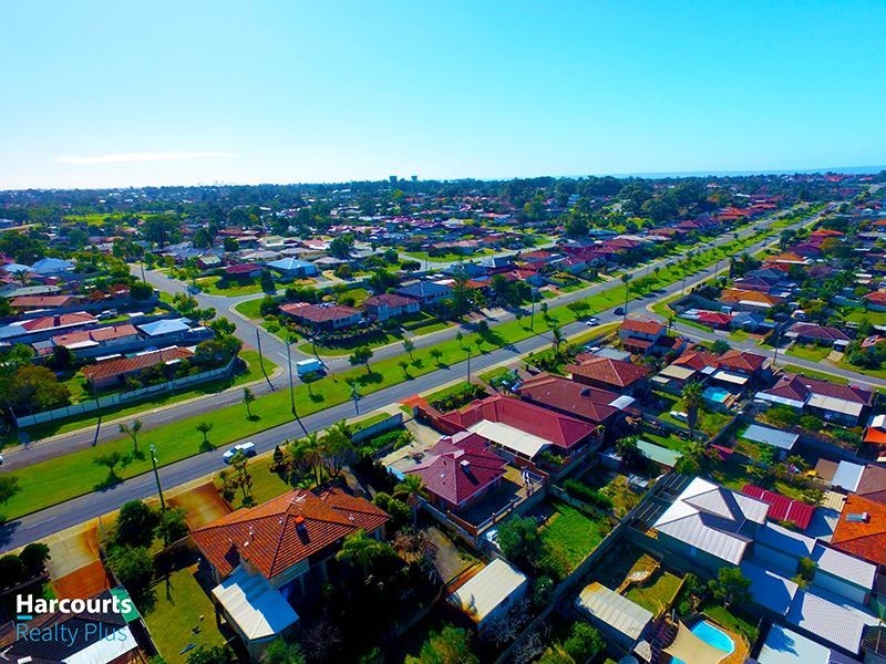 97 Phoenix Road, Spearwood WA 6163