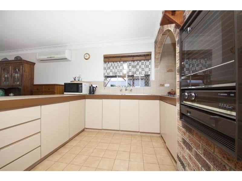 168 Phoenix Road, Hamilton Hill WA 6163