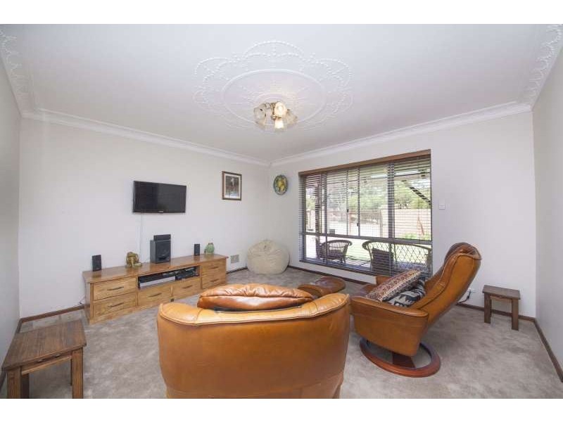 168 Phoenix Road, Hamilton Hill WA 6163