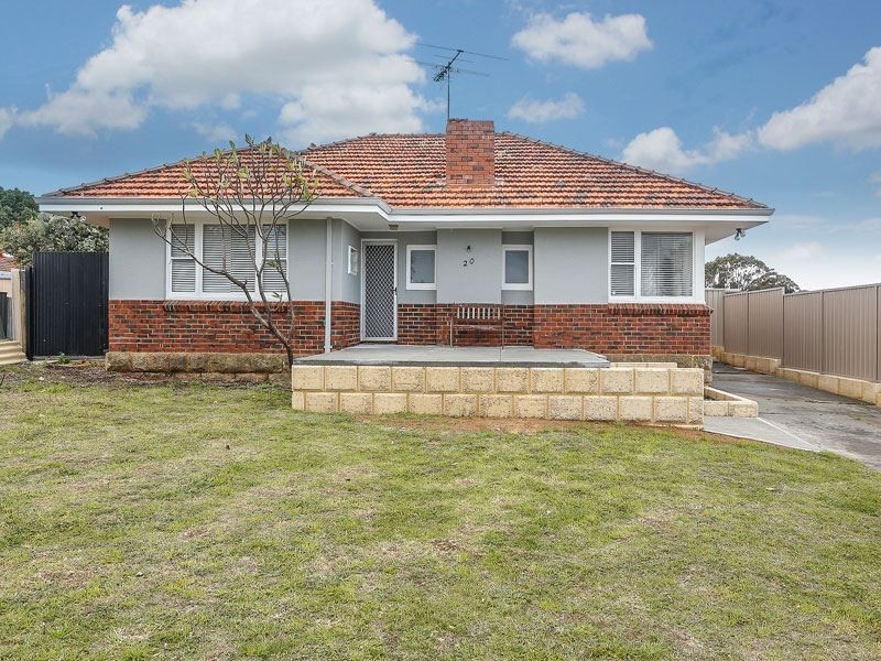 20 Arthur Road, Hamilton Hill WA 6163