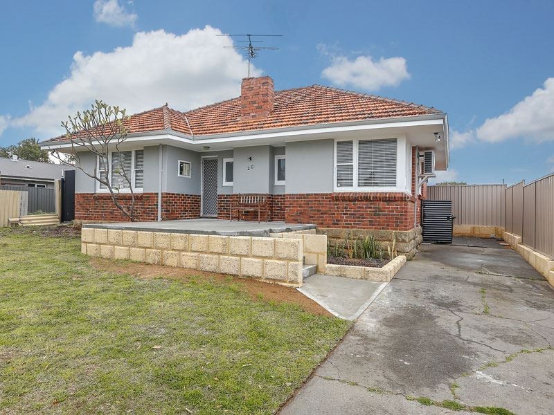 20 Arthur Road, Hamilton Hill WA 6163