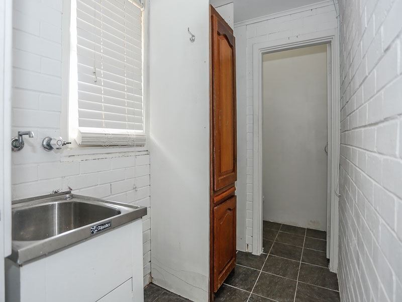 20 Arthur Road, Hamilton Hill WA 6163