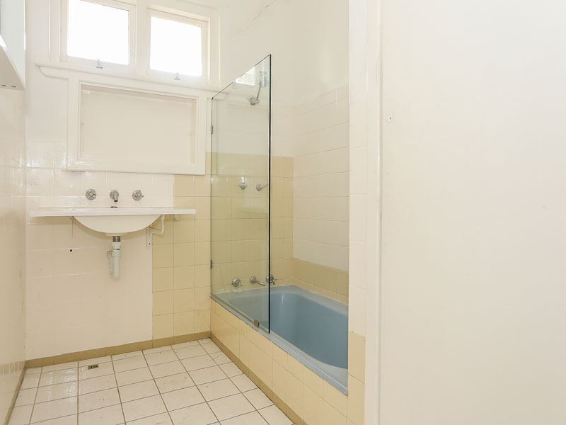 20 Arthur Road, Hamilton Hill WA 6163