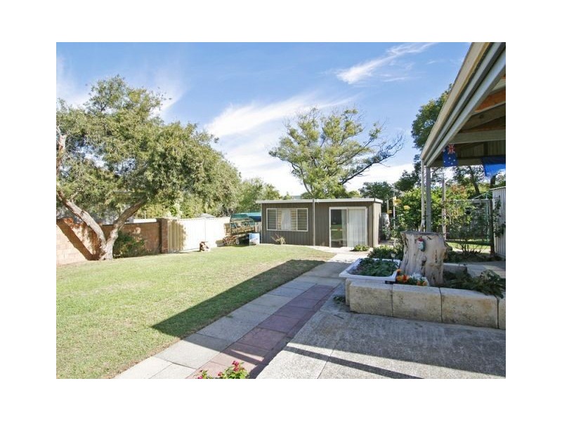 11 Chamberlain Street, O’connor WA 6163