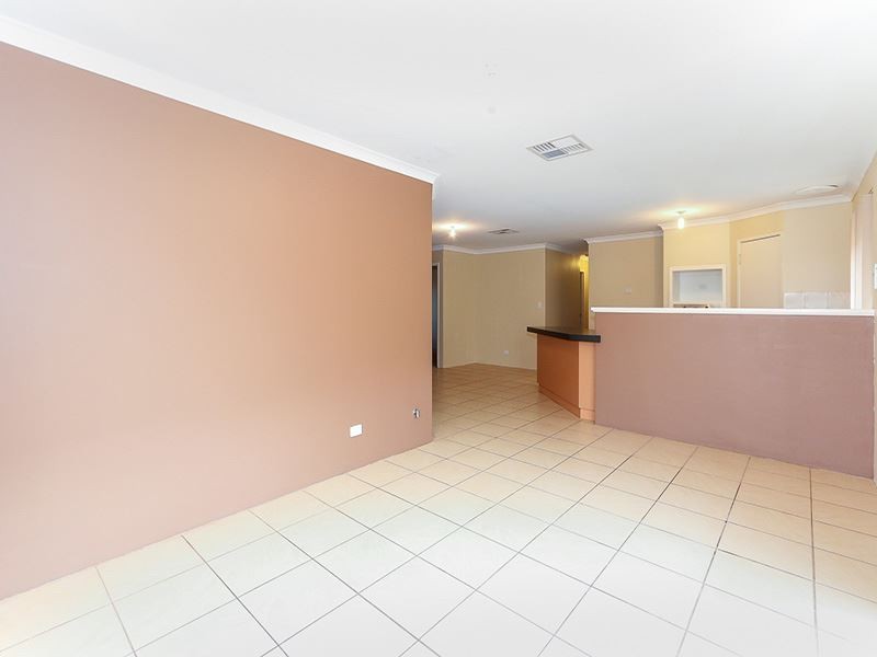 6 Koomba Rise, Bertram WA 6167