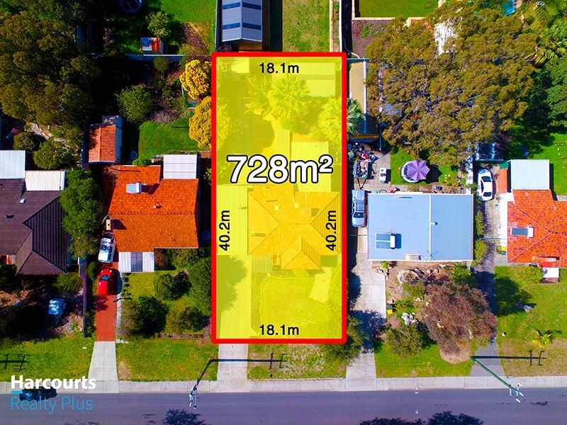 18 Leece Street, Coolbellup WA 6163