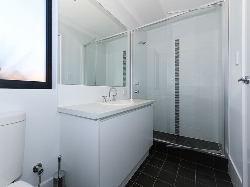 11A Fluellen Way, Hamilton Hill WA 6163