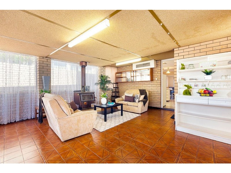 50 Fifth Ave, Beaconsfield WA 6162